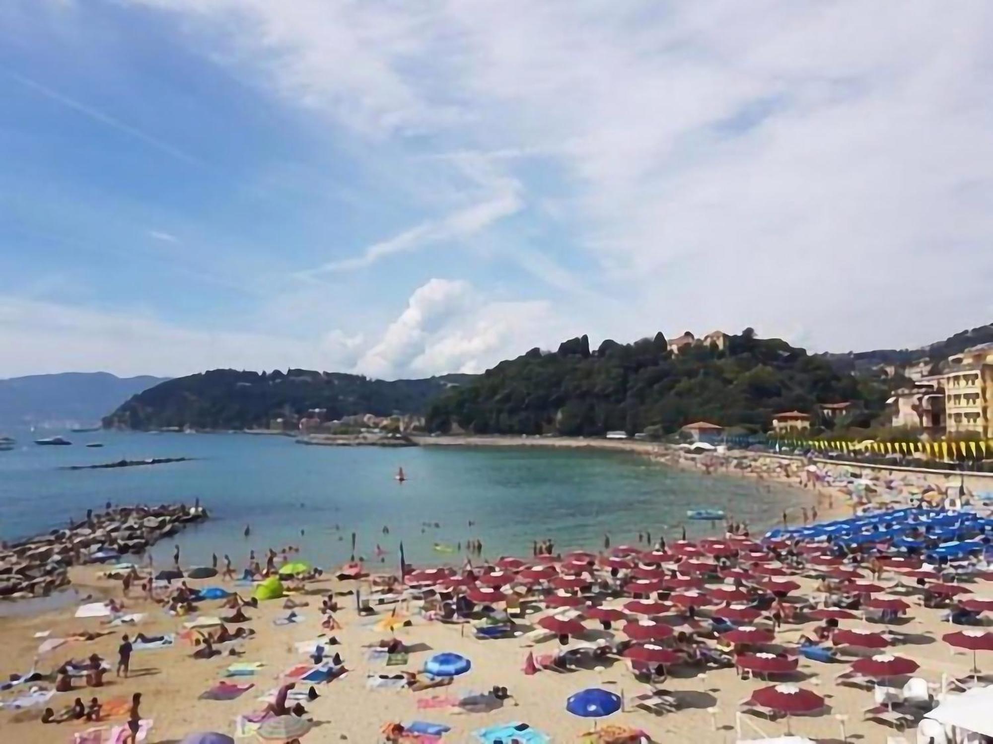 Affittacamere "In Piazzetta Da Vasco" Lerici Exterior foto